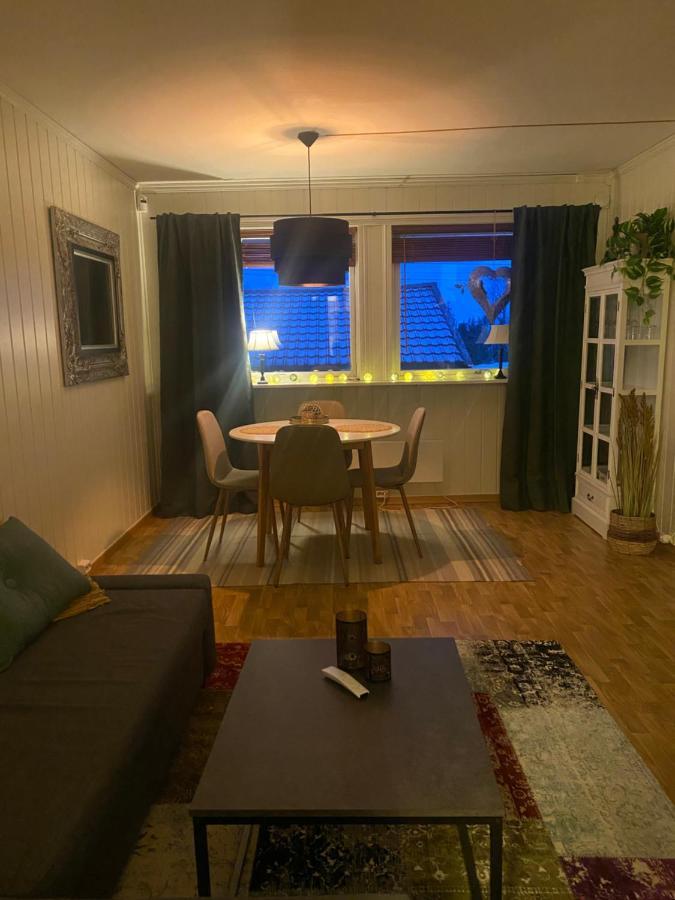 Apartment, 4Km Fra Tromsosentrum. Flyplass 1.71Km. Eksteriør billede